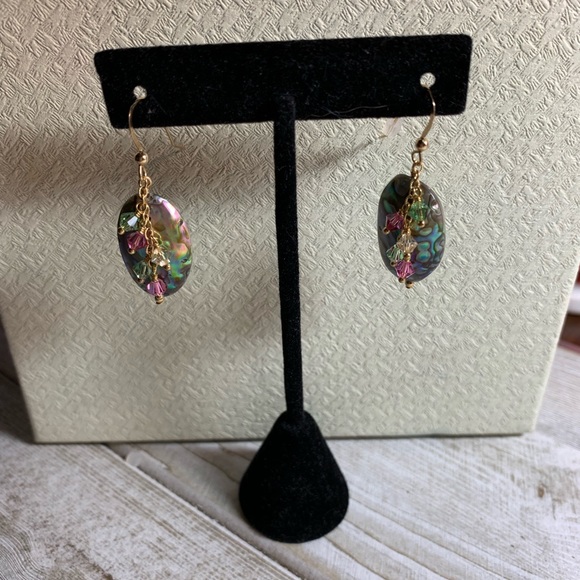 Jewelsat w/ Swarovski Elements Jewelry - Handmade Abalone Shell with Swarovski Crystals